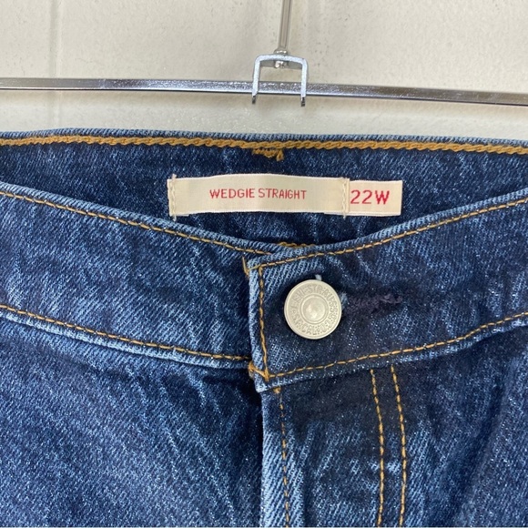 Levi's Wedgie Straight Jeans Women's Plus Size 22W Blue Denim Cropped Button Fly - Picture 3 of 14